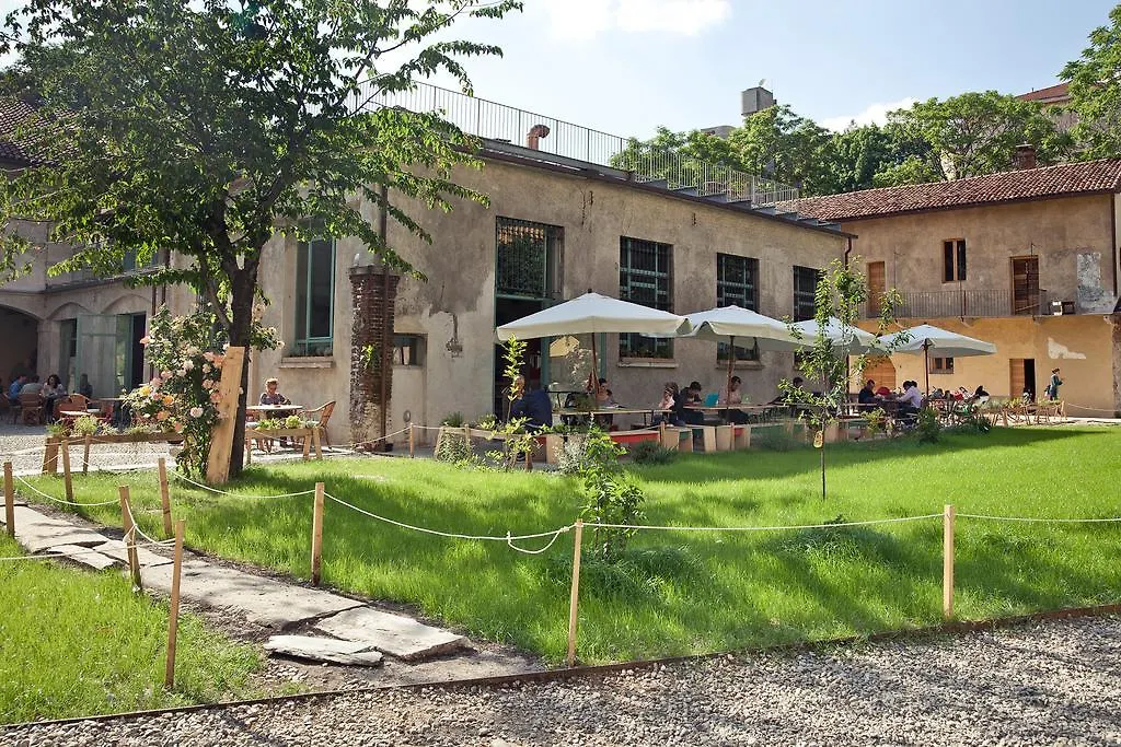 Un Posto A Milano - Guesthouse All'Interno Di Una Cascina Del 700 Milan